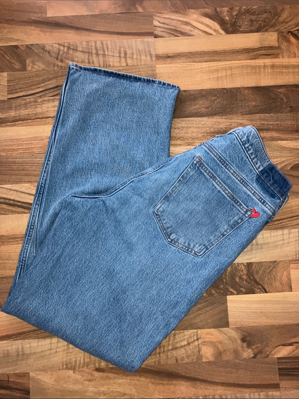 Abercrombie And Fitch high rise 90’s relaxed fit jeans women’s Sz 32